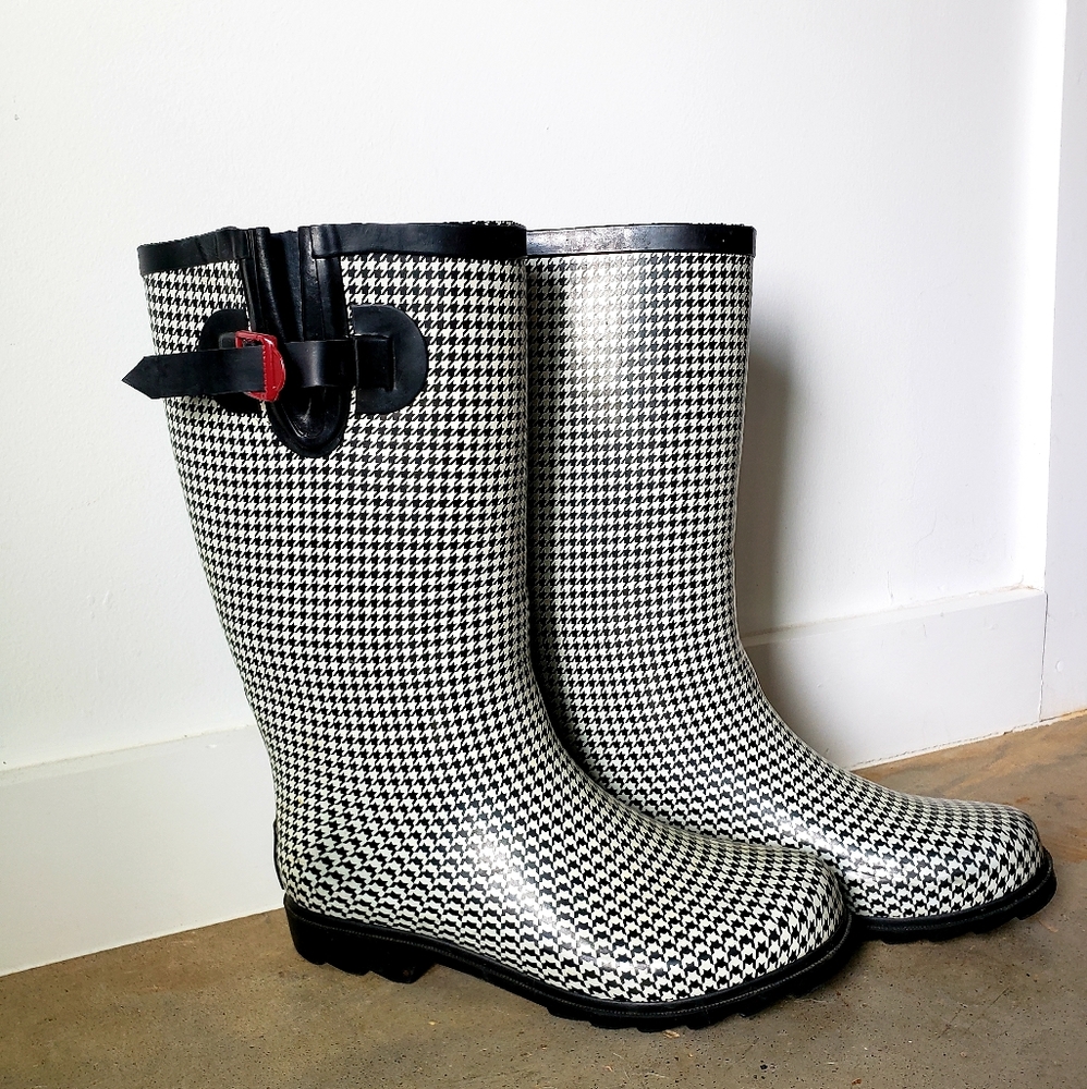 Houndstooth Rainboots